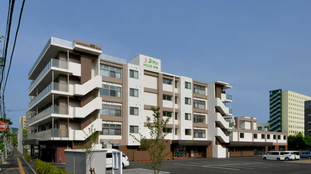 r01.外観・南東面