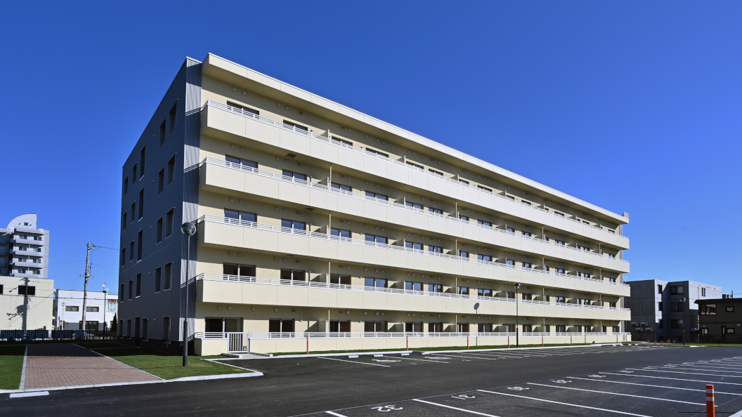 002 外観北西面）